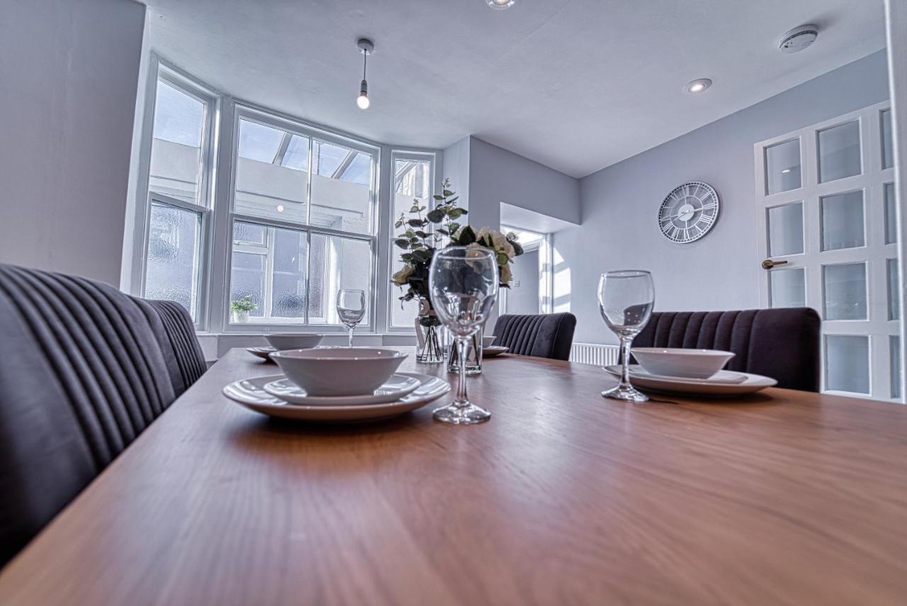 The Stylish Gem Of Bath - Football Table - Sleeps 10 Exterior photo